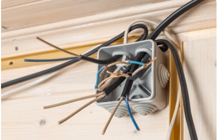 proedgeit project logo and slogan